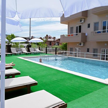 Hotel Kriti Max , Shengjin Шенгін Екстер'єр фото